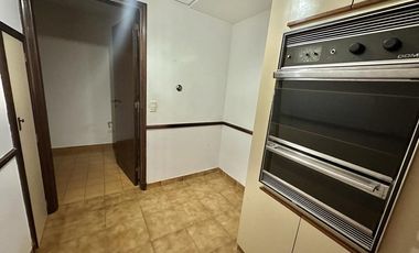 Casa en alquiler en Vicente Lopez, Olivos - 5 Ambientes