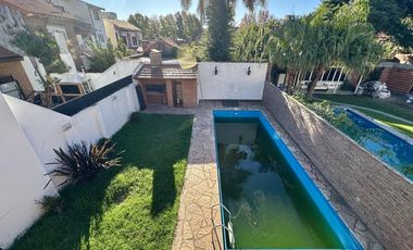 Casa en alquiler en Vicente Lopez, Olivos - 5 Ambientes