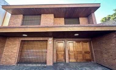 Casa en alquiler en Vicente Lopez, Olivos - 5 Ambientes