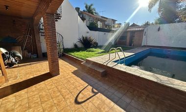 Casa en alquiler en Vicente Lopez, Olivos - 5 Ambientes
