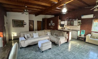 Casa de 3 amb. a la venta en Vicente Casares