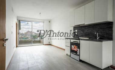 Alquiler- Semipiso Mono-ambiente divisible - Flores