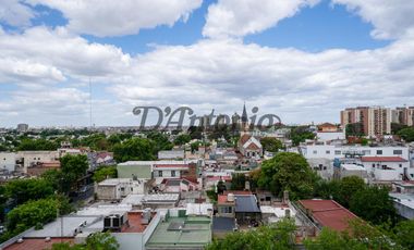 Alquiler- Semipiso Mono-ambiente divisible - Flores