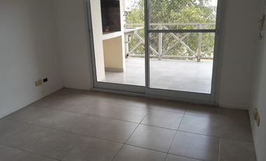 Alquiler Depto 2 ambientes con cochera y pileta