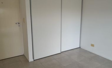 Alquiler Depto 2 ambientes con cochera y pileta
