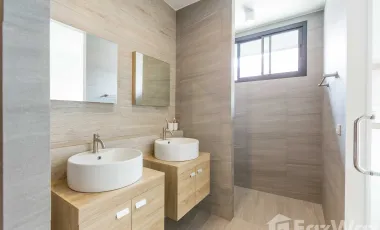 3 Bedroom Villa for sale at Proud Kwang Wiang