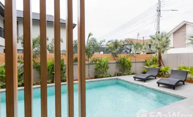 3 Bedroom Villa for sale at Proud Kwang Wiang