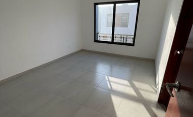 Casa en Venta en Capital Norte Madeiras - Parota 5