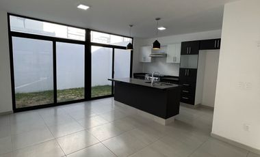 Casa en Venta en Capital Norte Madeiras - Parota 5