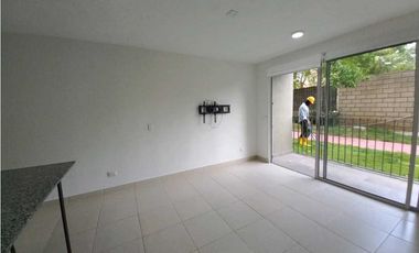 En arriendo apartamento cerca a playa Pozos Colorados