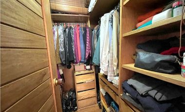 SE ARRIENDA APARTAMENTO EN SANTA BRBARA CENTRAL