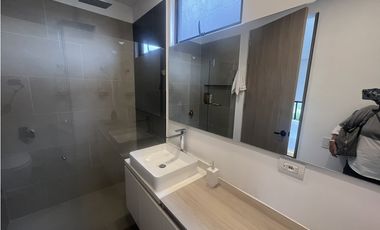 ALQUILER APARTAMENTO SOBRE AVENIDA CENTENARIO ARMENIA