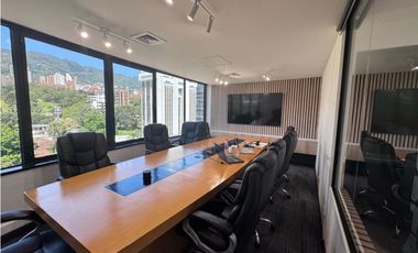 SE ARRIENDA OFICINA POBLADO