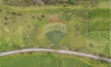 Vendo Lote en terreno semi inclinado. La Calera