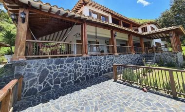 Venta de Casa Finca en Copacabana