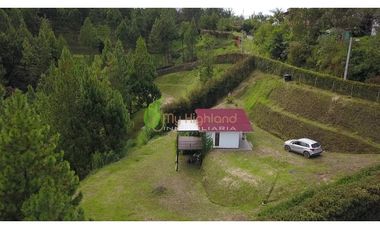 En Venta Casa Campestre San Vicente Lote de 2.700mts²