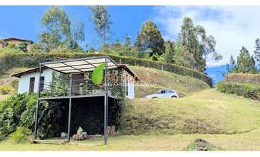 En Venta Casa Campestre San Vicente Lote de 2.700mts²