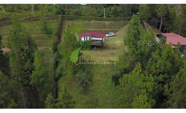 En Venta Casa Campestre San Vicente Lote de 2.700mts²