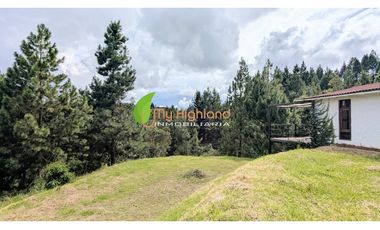 En Venta Casa Campestre San Vicente Lote de 2.700mts²