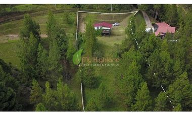 En Venta Casa Campestre San Vicente Lote de 2.700mts²