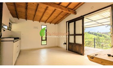En Venta Casa Campestre San Vicente Lote de 2.700mts²