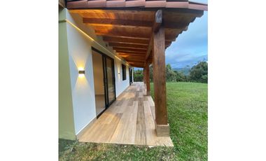 FINCA EN GUARNE VEREDA EL SANGO