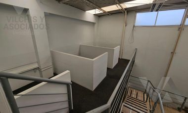 EDIFICIO COMERCIAL EN VENTA SOBRE VENUSTIANO CARRANZA EN LA COLONIA UNIVERSIDAD