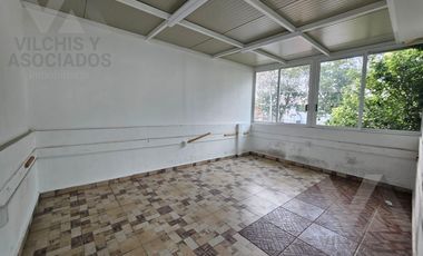 EDIFICIO COMERCIAL EN VENTA SOBRE VENUSTIANO CARRANZA EN LA COLONIA UNIVERSIDAD