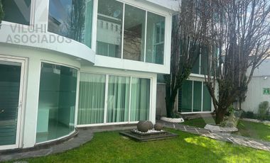 EDIFICIO COMERCIAL EN VENTA SOBRE VENUSTIANO CARRANZA EN LA COLONIA UNIVERSIDAD