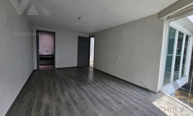 EDIFICIO COMERCIAL EN VENTA SOBRE VENUSTIANO CARRANZA EN LA COLONIA UNIVERSIDAD