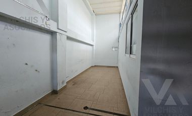 EDIFICIO COMERCIAL EN VENTA SOBRE VENUSTIANO CARRANZA EN LA COLONIA UNIVERSIDAD