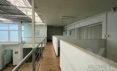 EDIFICIO COMERCIAL EN VENTA SOBRE VENUSTIANO CARRANZA EN LA COLONIA UNIVERSIDAD