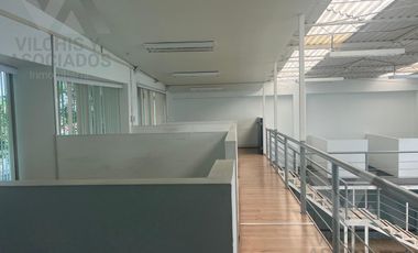 EDIFICIO COMERCIAL EN VENTA SOBRE VENUSTIANO CARRANZA EN LA COLONIA UNIVERSIDAD