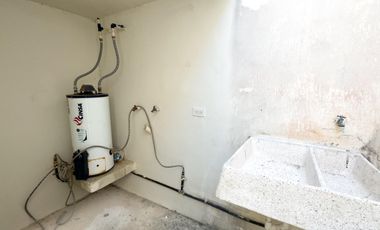 CASA/ VENTA/ 3 RECÁMARAS/ ALBERCA Y JARDIN