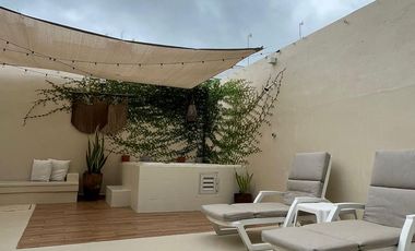 CASA 2 RECAMARAS REMODELADA/ REVENTA/ JACUZZI/ AREA GRIL .