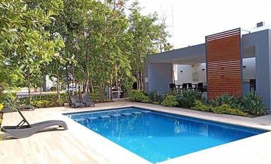 CASA 2 RECAMARAS REMODELADA/ REVENTA/ JACUZZI/ AREA GRIL .