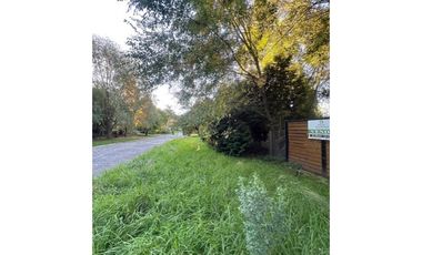 VENTA LOTE EN SIERRA DE LOS PADRES.CALLE ASFALTADA. CERCADO. 751 M2