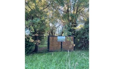 VENTA LOTE EN SIERRA DE LOS PADRES.CALLE ASFALTADA. CERCADO. 751 M2