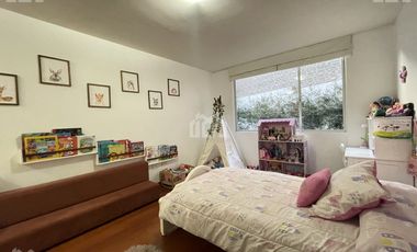 DEPARTAMENTO DE VENTA EN MIRAVALLE 4