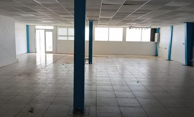 Local en Renta y Venta sobre Malecón Costero, Col. Paraíso, Coatzacoalcos, Ver.