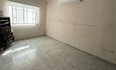 CASA EN RENTA EN RESIDENCIAL BAHÍA AZUL