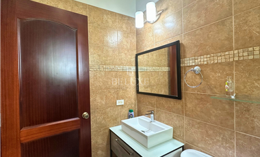 VENDO CASA UNIFAMILIAR EN CAMINO DE CRUCES (6)