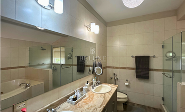 VENDO CASA UNIFAMILIAR EN CAMINO DE CRUCES (6)