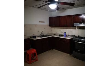 VENTA Y ALQUILER DE CASA EN LINDA VISTA - TUMBA MUERTO 200M2 JP