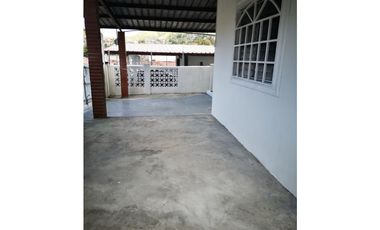VENTA Y ALQUILER DE CASA EN LINDA VISTA - TUMBA MUERTO 200M2 JP