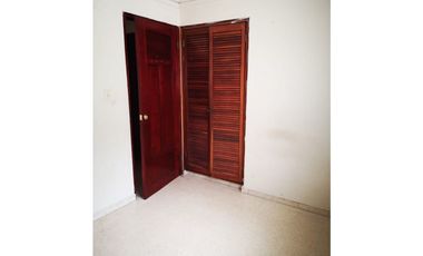VENTA Y ALQUILER DE CASA EN LINDA VISTA - TUMBA MUERTO 200M2 JP
