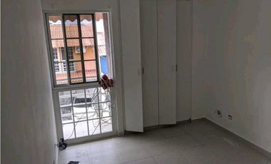 ALQUILER CASA PH VILLAS DEL NARANJAL