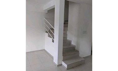 ALQUILER CASA PH VILLAS DEL NARANJAL