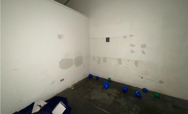 LOS ANDES MALL / LOCAL COMERCIAL / 104M / NIVEL 2