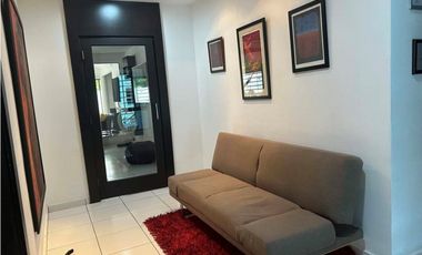 VENTA DE CASA EN CHANIS 272M2